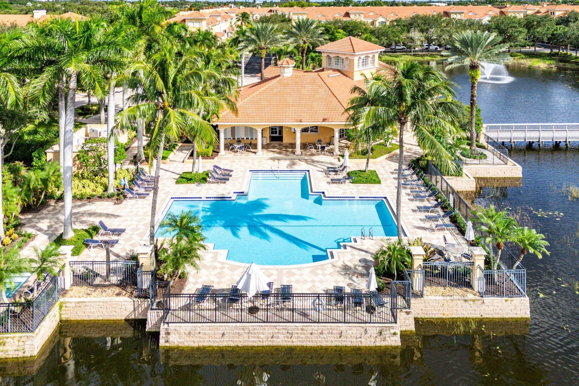 2446 San Pietro Circle, Palm Beach Gardens, FL 33410 Photo