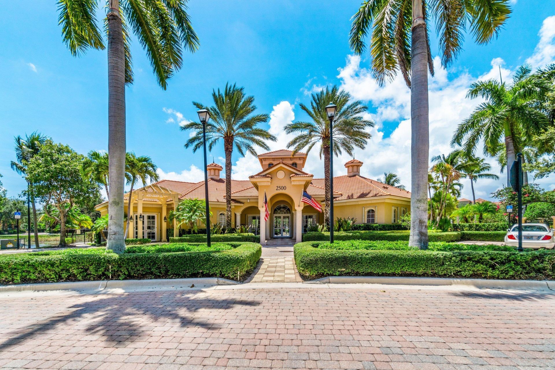 2446 San Pietro Circle, Palm Beach Gardens, FL 33410 Photo
