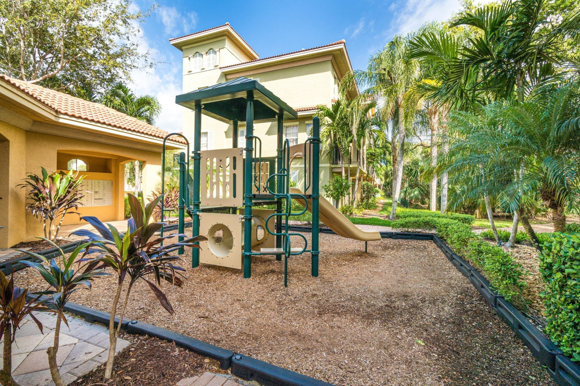 2446 San Pietro Circle, Palm Beach Gardens, FL 33410 Photo