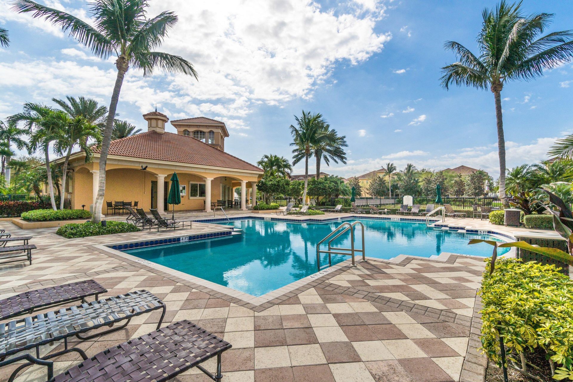 2446 San Pietro Circle, Palm Beach Gardens, FL 33410 Photo