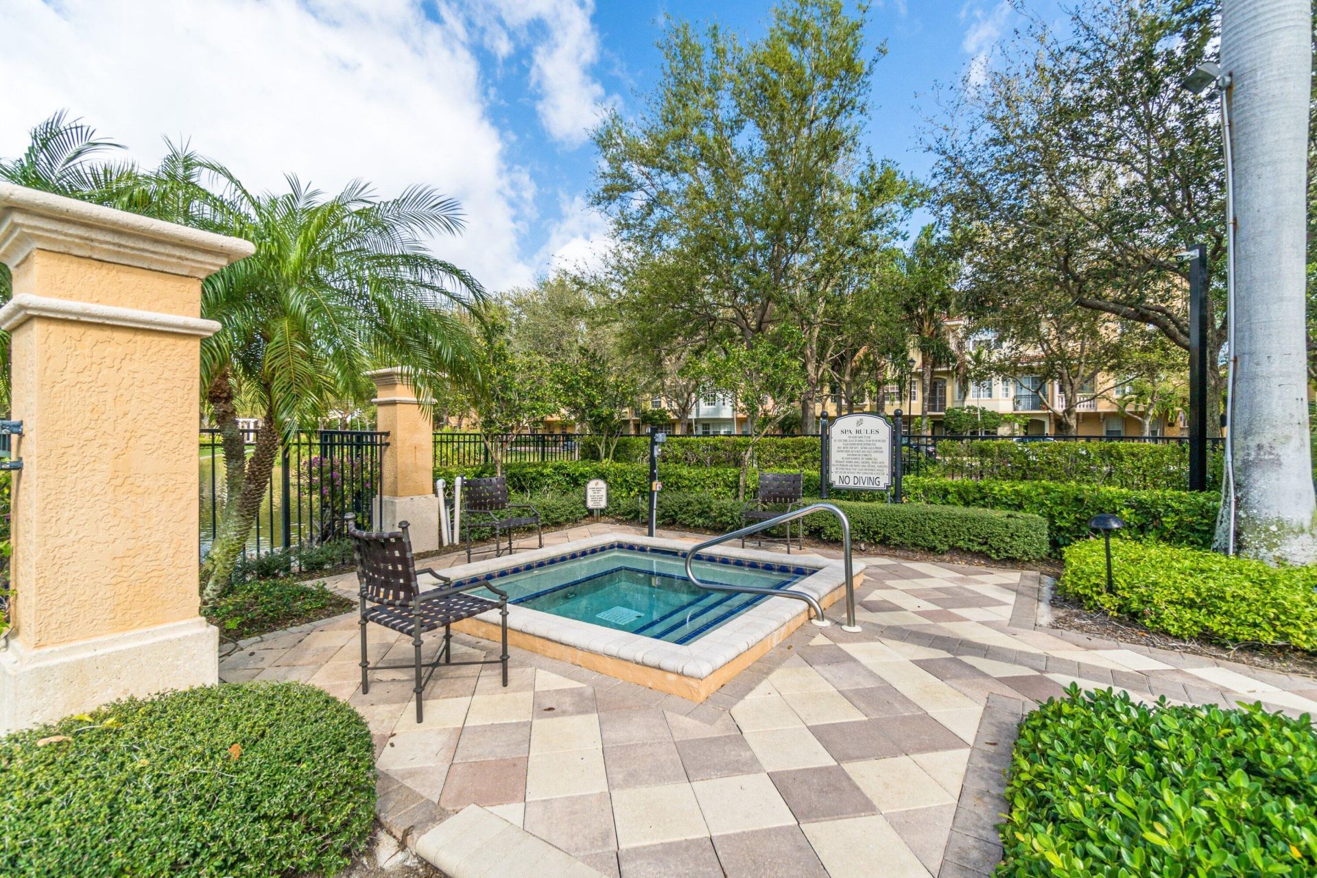 2446 San Pietro Circle, Palm Beach Gardens, FL 33410 Photo