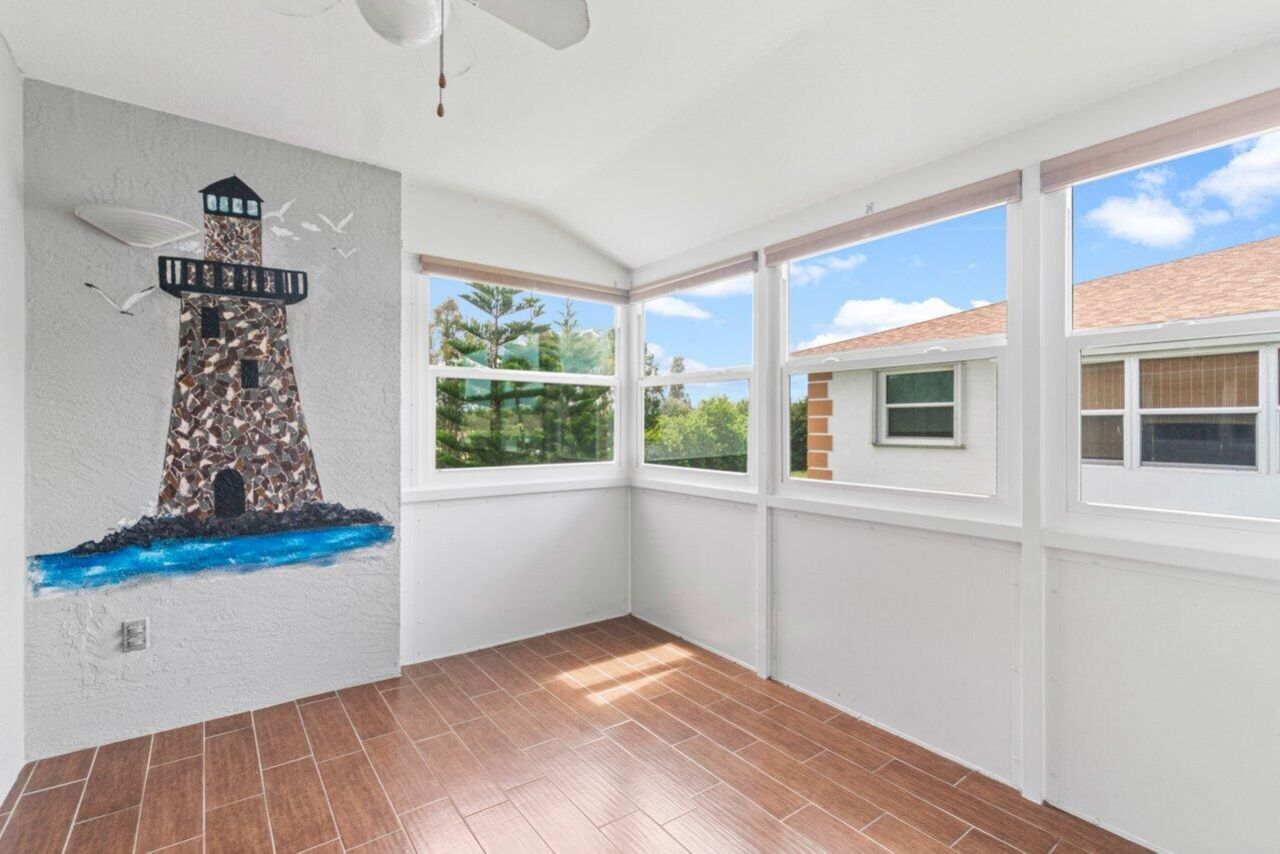 1205 S Lakes End Drive, Unit D2, Fort Pierce, FL 34982 Photo