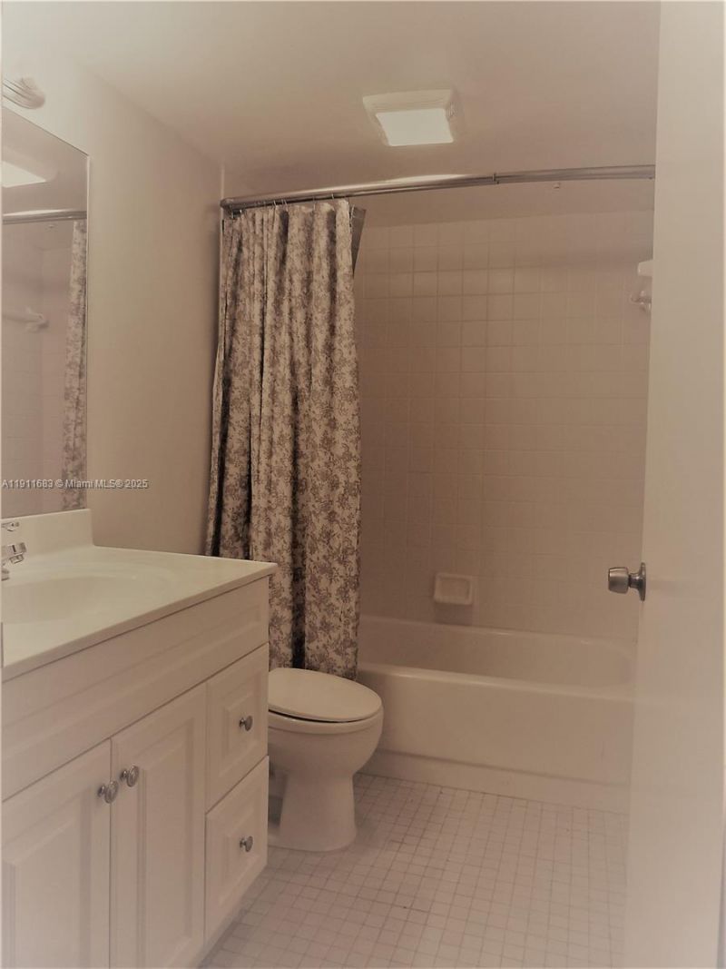 1151 SW 128th Ter, Unit 312D, Pembroke Pines, FL 33027 Photo
