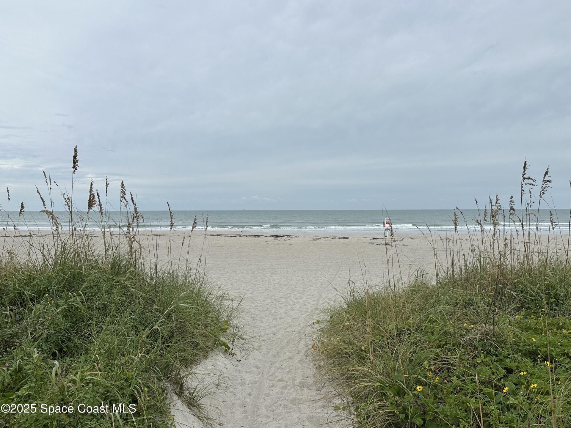 113 W Leon Lane, Cocoa Beach, FL 32931 Photo