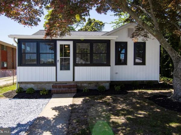 30 PINETREE DRIVE, VILLAS, NJ 08251