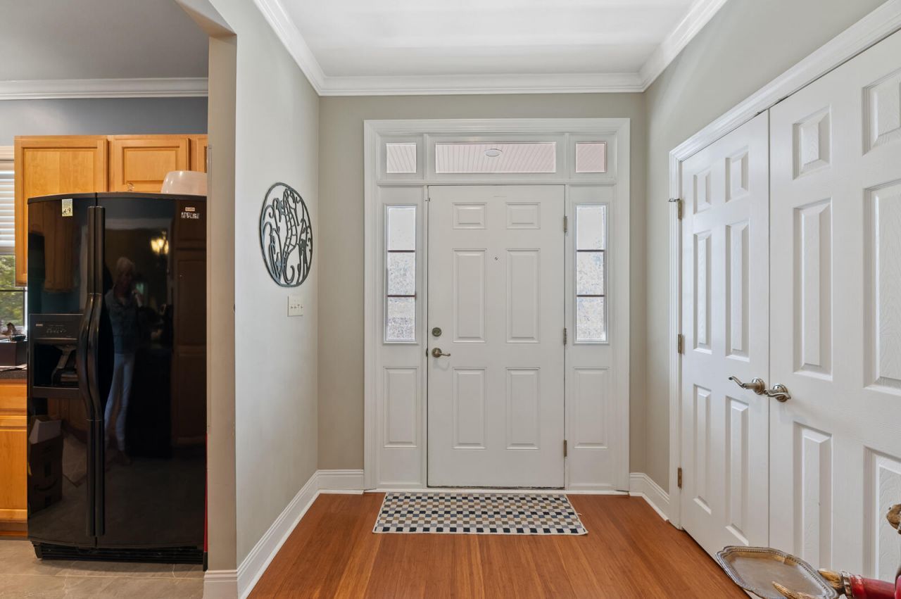 5276 7th Green Drive Photo 7