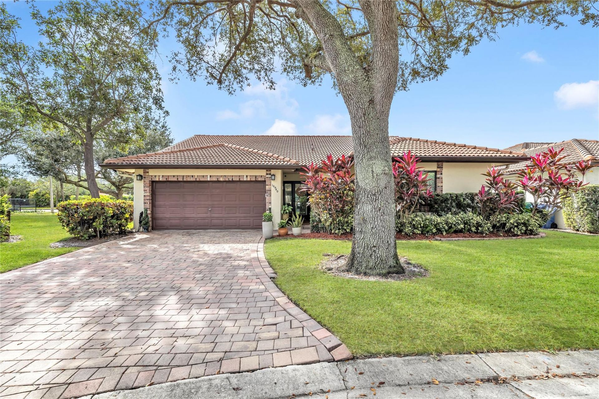 10940 Cypress Run Circle, Coral Springs, FL 33071 Photo