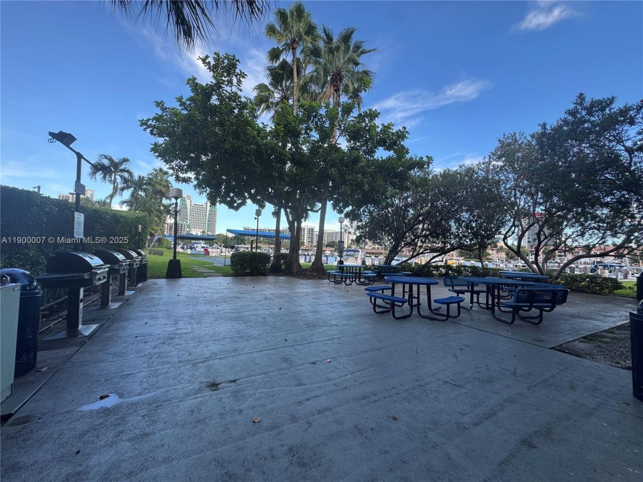 600 Three Islands Blvd, Unit 1206, Hallandale Beach, FL 33009 Photo