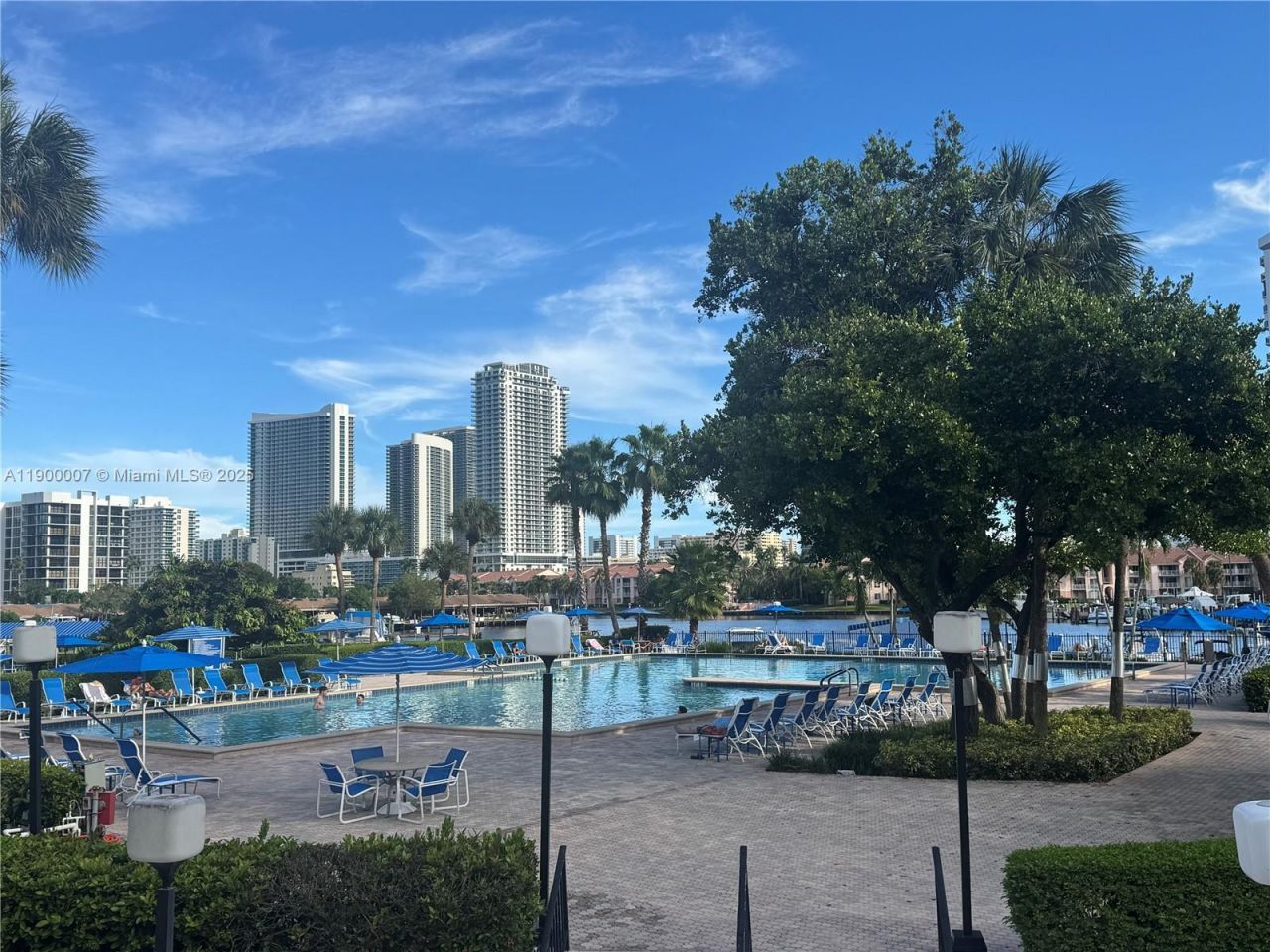 600 Three Islands Blvd, Unit 1206, Hallandale Beach, FL 33009 Photo