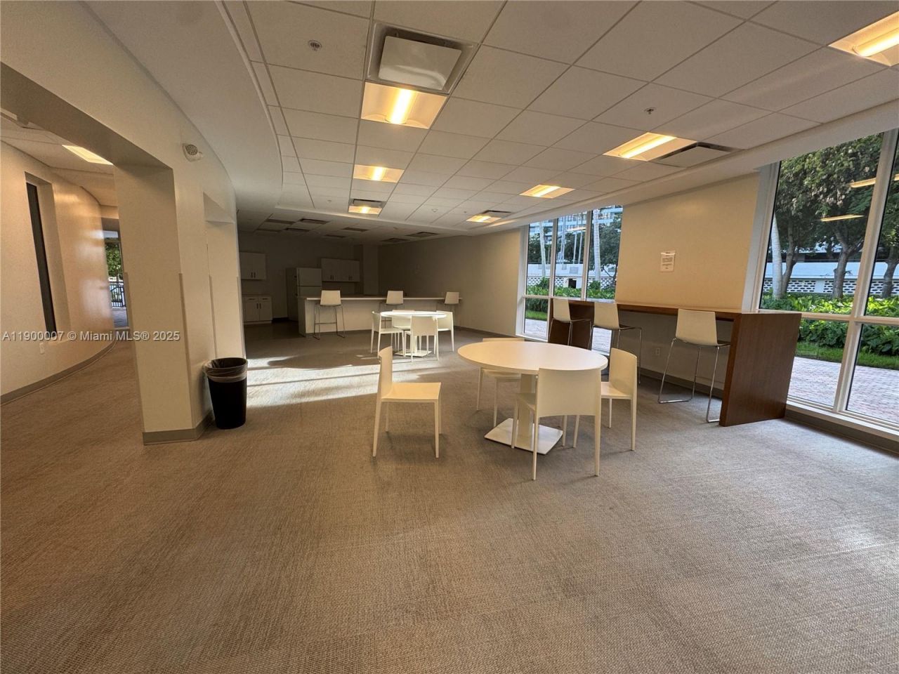 600 Three Islands Blvd, Unit 1206, Hallandale Beach, FL 33009 Photo