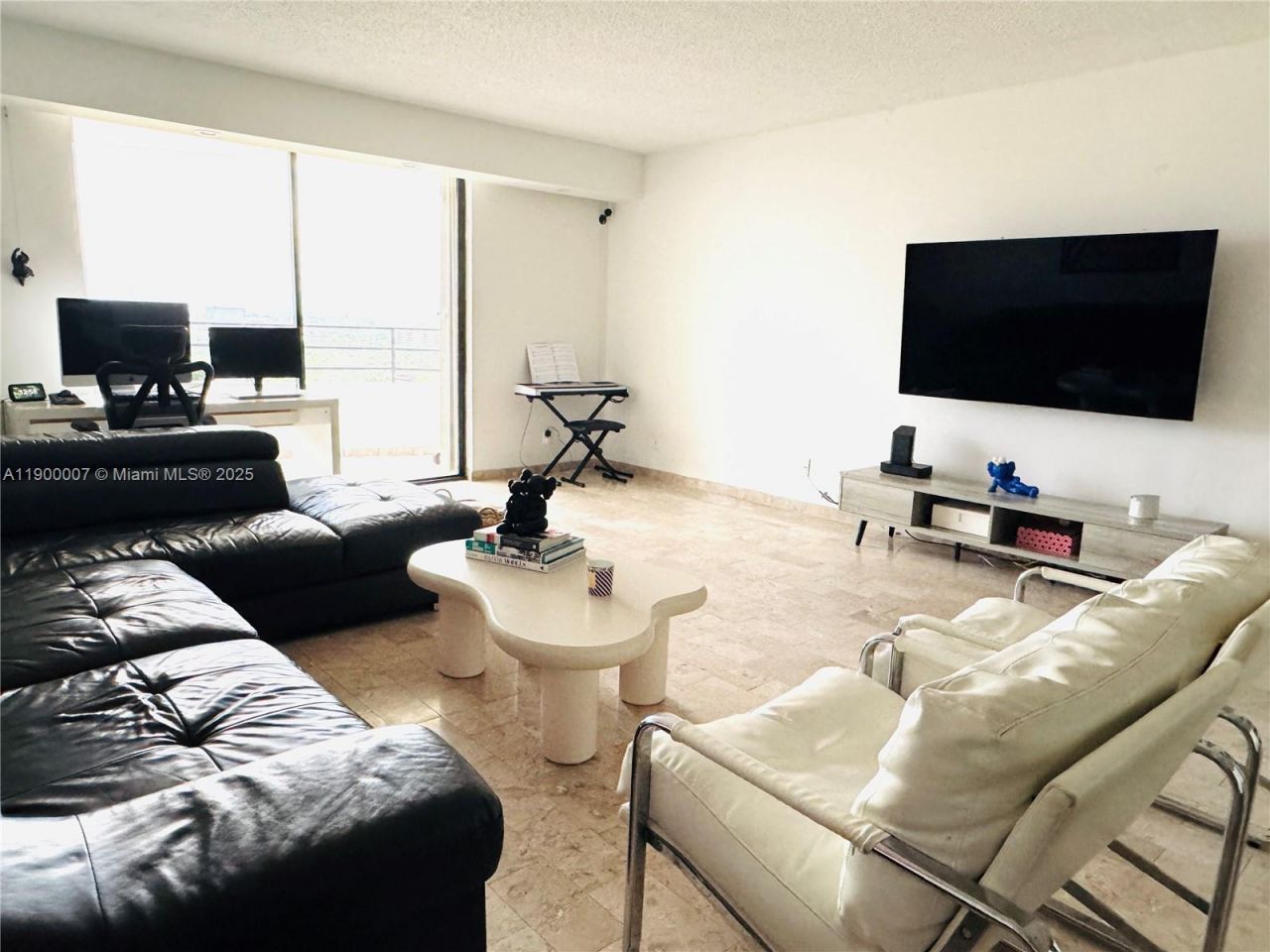 600 Three Islands Blvd, Unit 1206, Hallandale Beach, FL 33009 Photo
