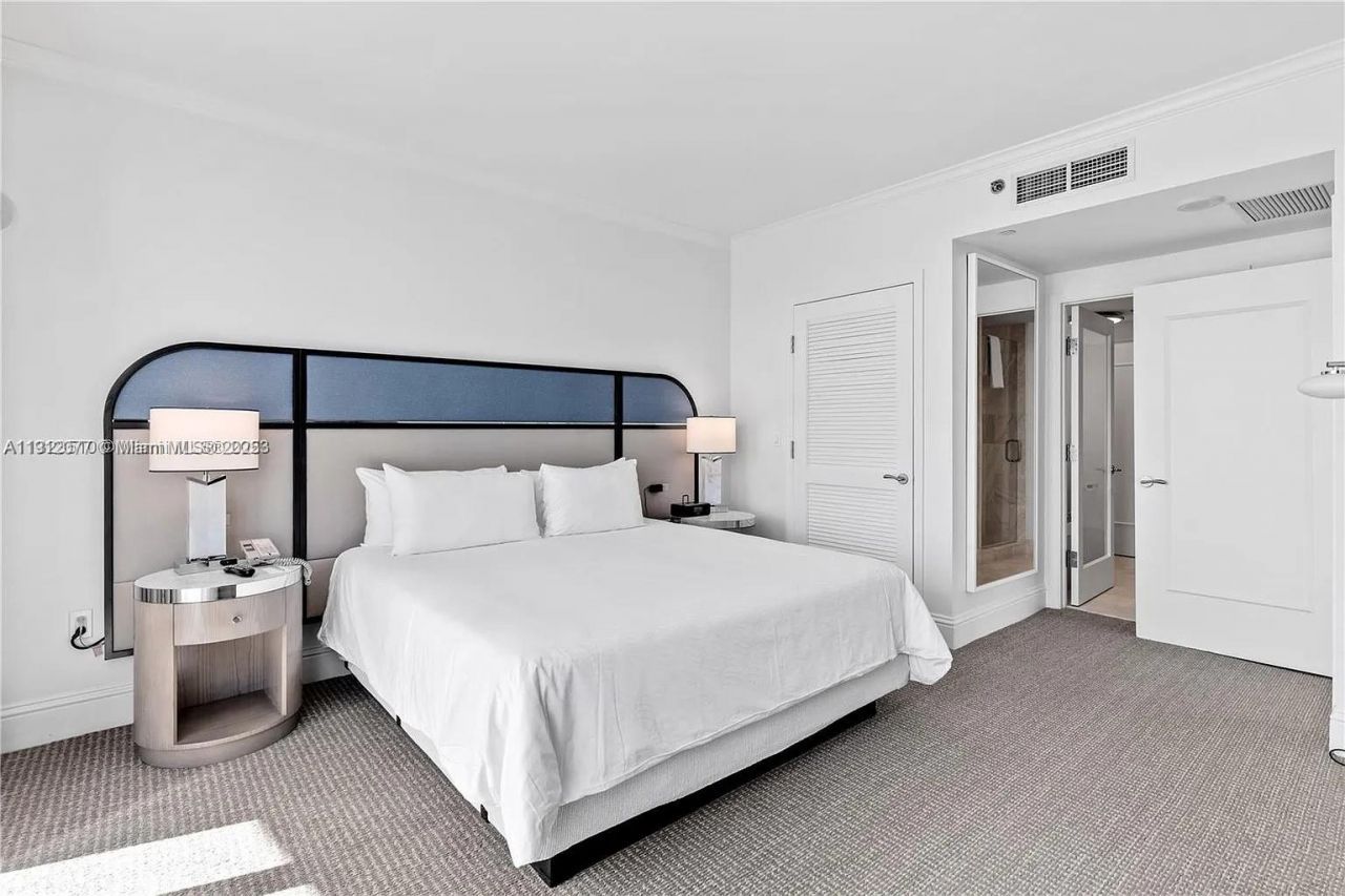 4401 Collins Ave, Unit 1604, Miami Beach, FL 33140 Photo