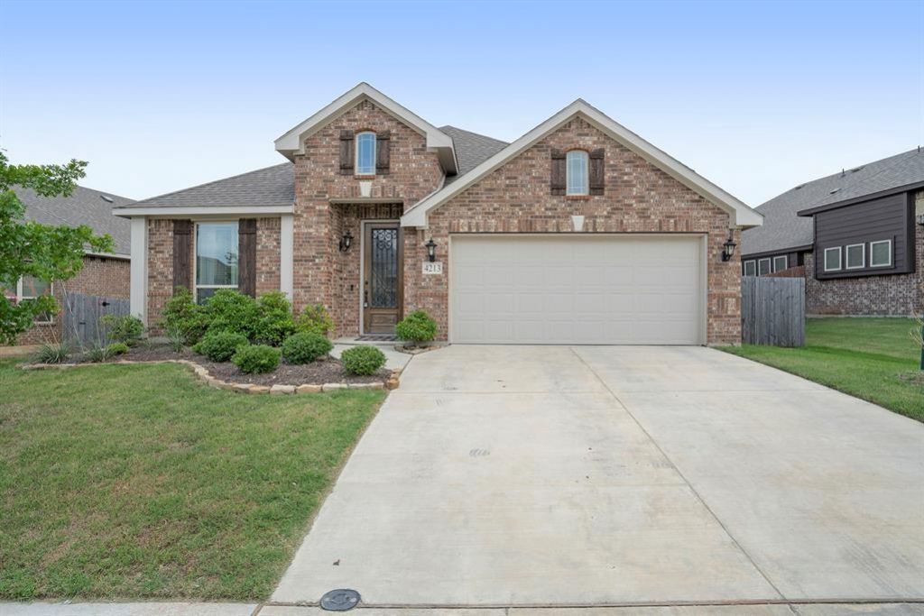 4213 Sweet Clover Lane, Fort Worth, TX 76036 Main Photo