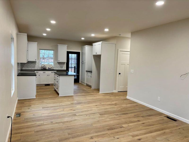 14 Summit Drive, Fredericktown, OH 43019 Photo 3