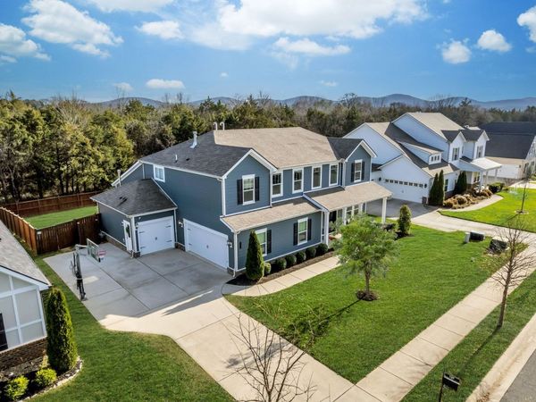 145 Burberry Glen Blvd, Nolensville, TN 37135