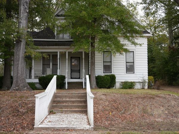 314 Natchez Trace Rd, Mathiston, MS 39752