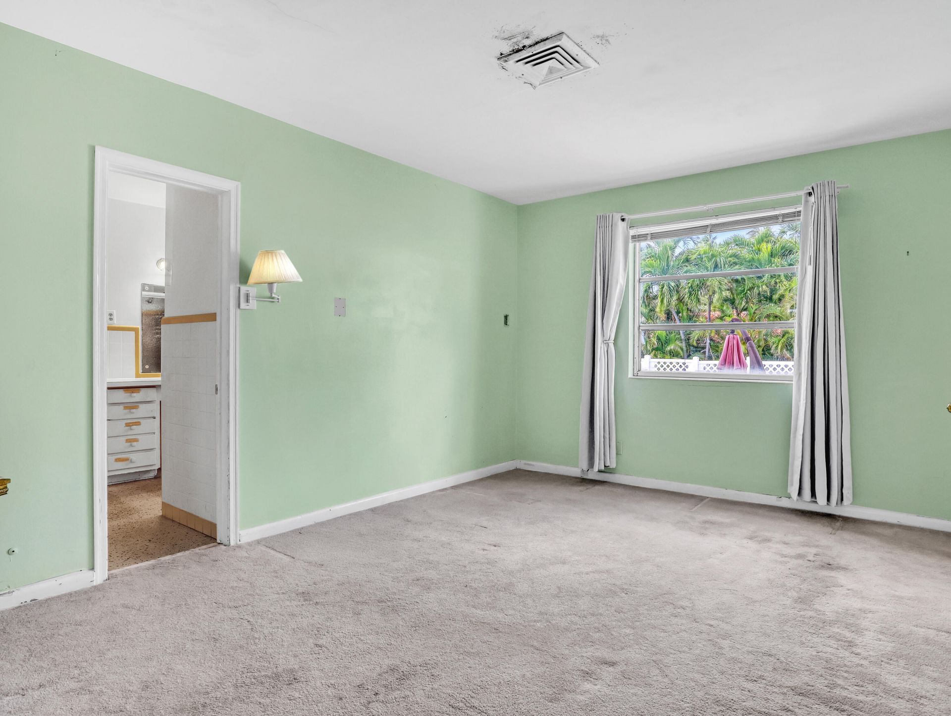 225 Linda Lane, Palm Beach Shores, FL 33404 Photo