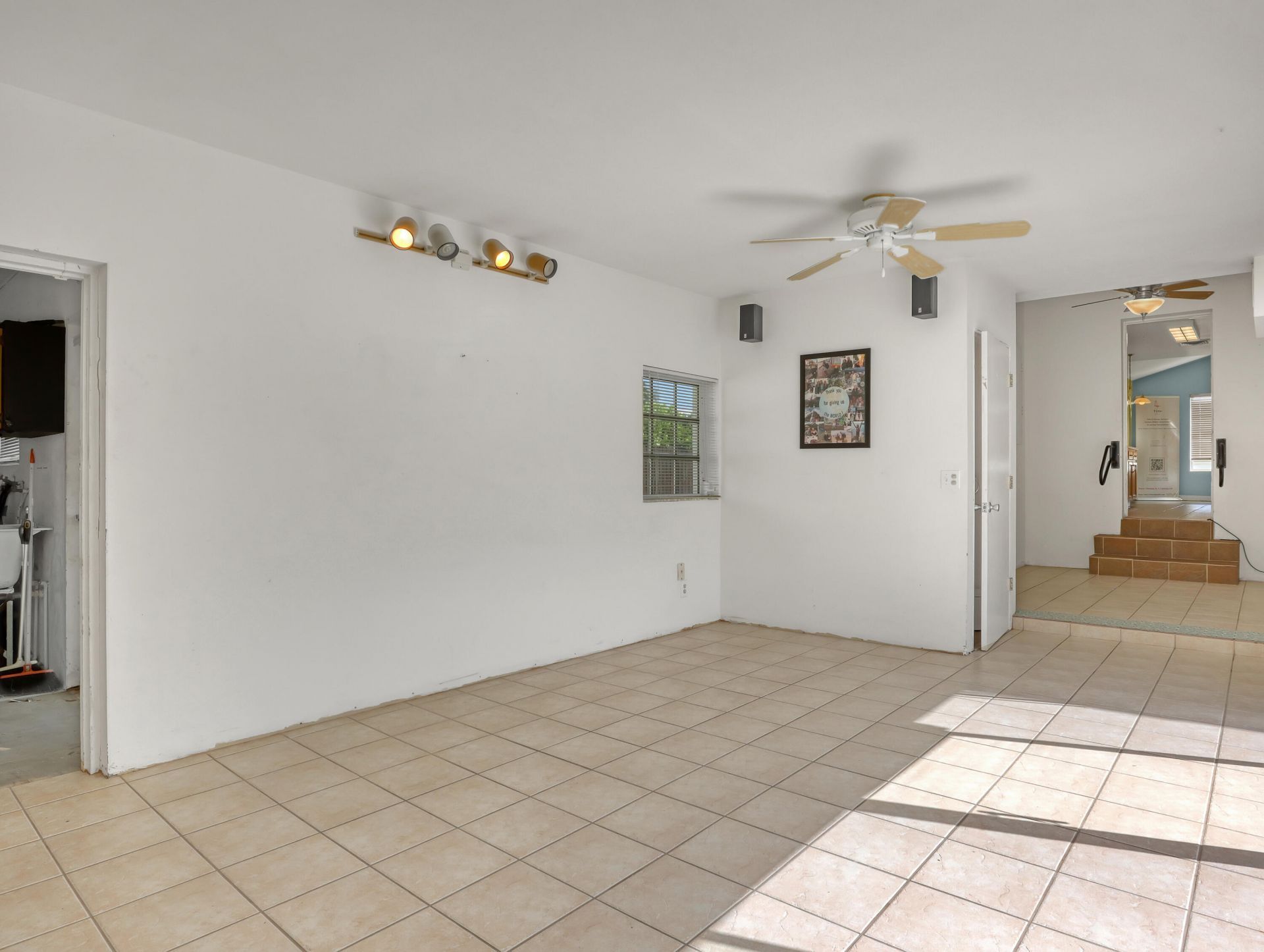 225 Linda Lane, Palm Beach Shores, FL 33404 Photo