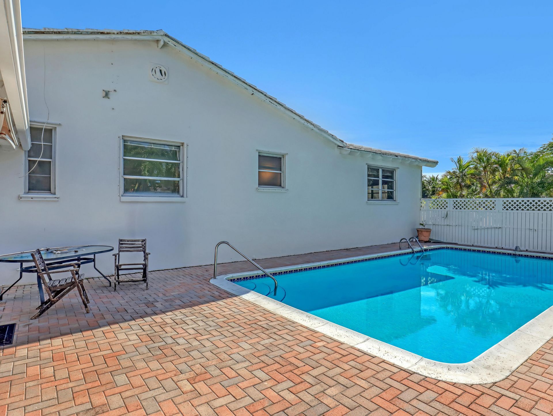 225 Linda Lane, Palm Beach Shores, FL 33404 Photo