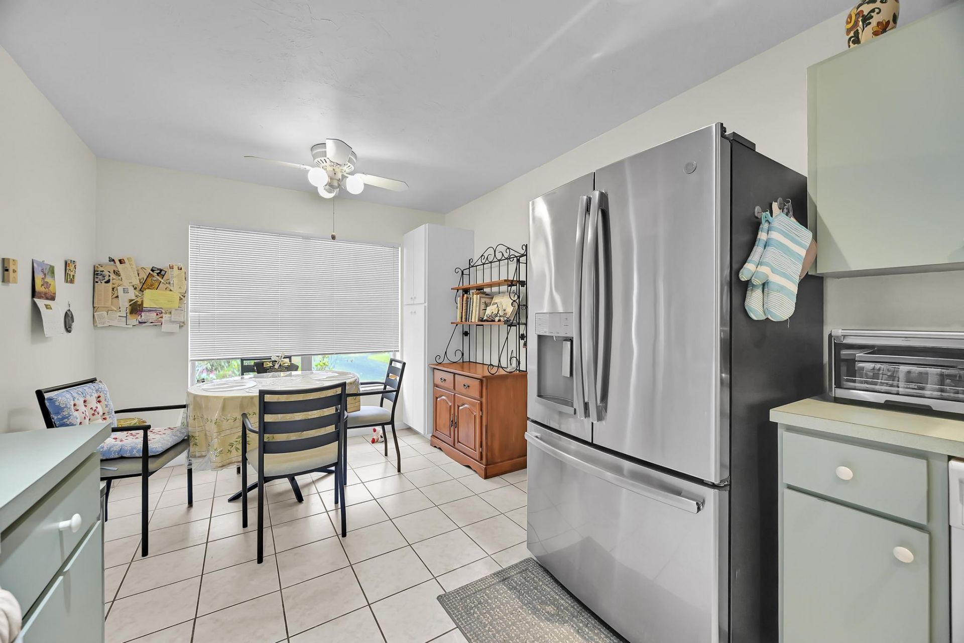 6127 Rainbow Circle, Greenacres, FL 33463 Photo