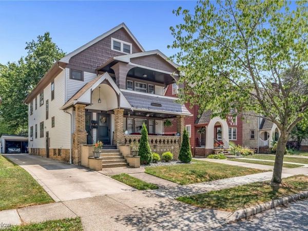 2287 Ogontz Avenue, Lakewood, OH 44107