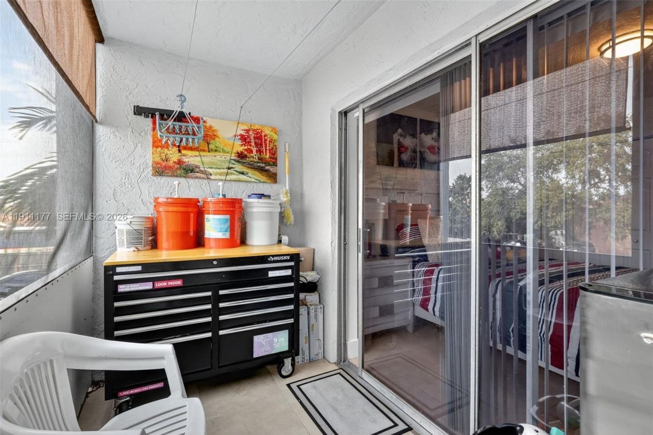 7105 W 13th Ave, Unit 201, Hialeah, FL 33014 Photo