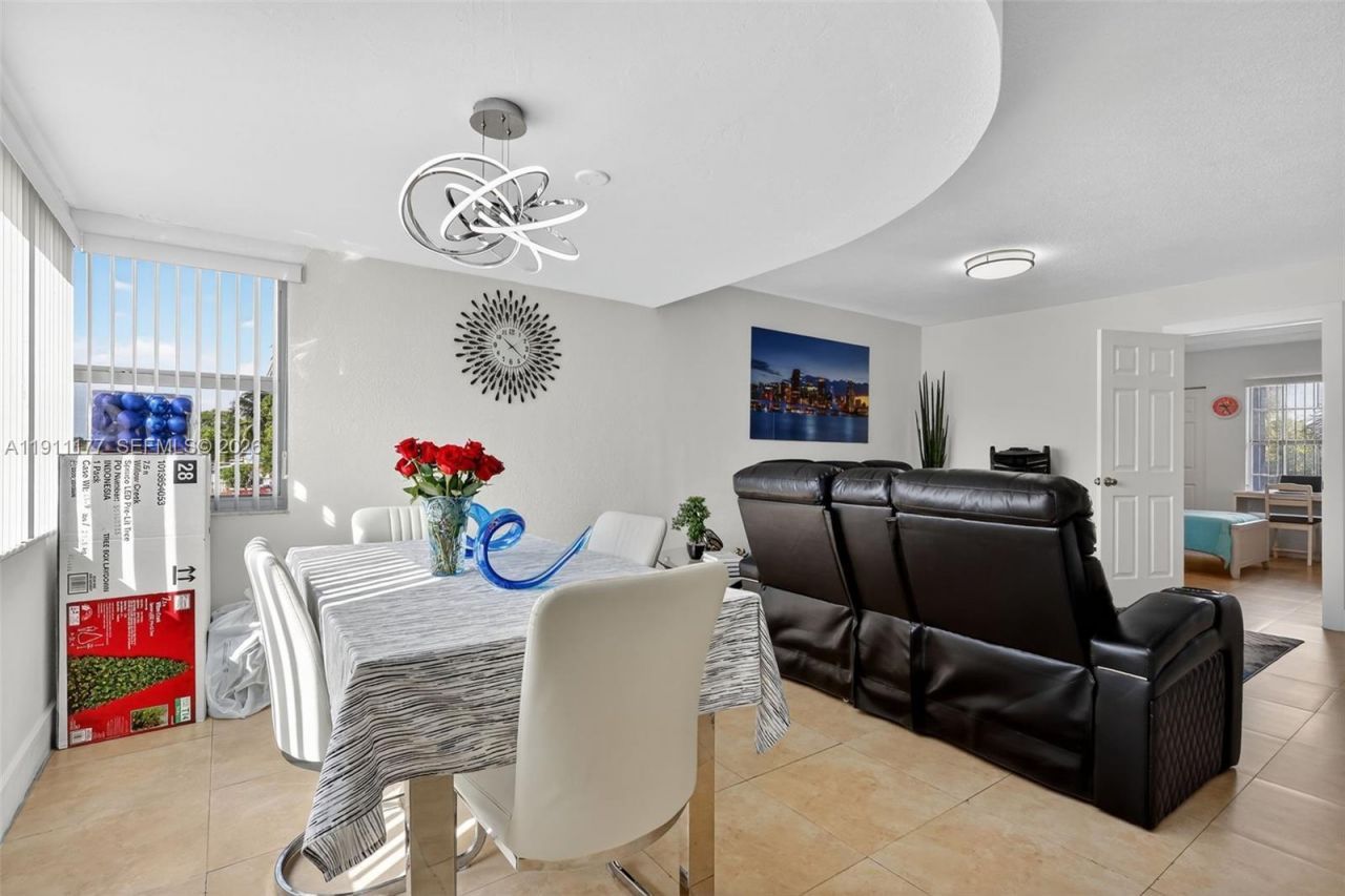 7105 W 13th Ave, Unit 201, Hialeah, FL 33014 Photo