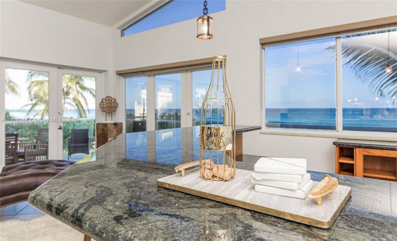 302 Balboa St, Hollywood, FL 33019 Photo