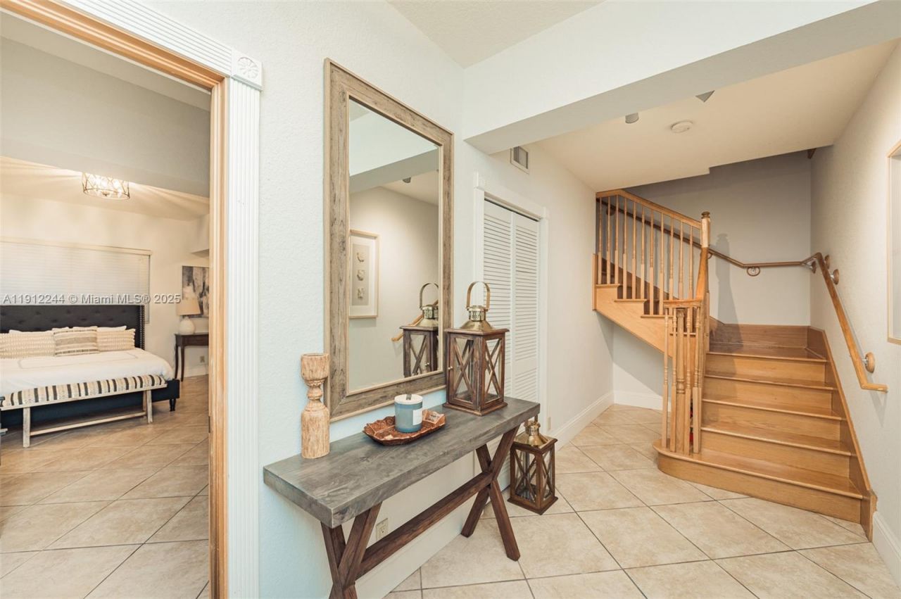 302 Balboa St, Hollywood, FL 33019 Photo