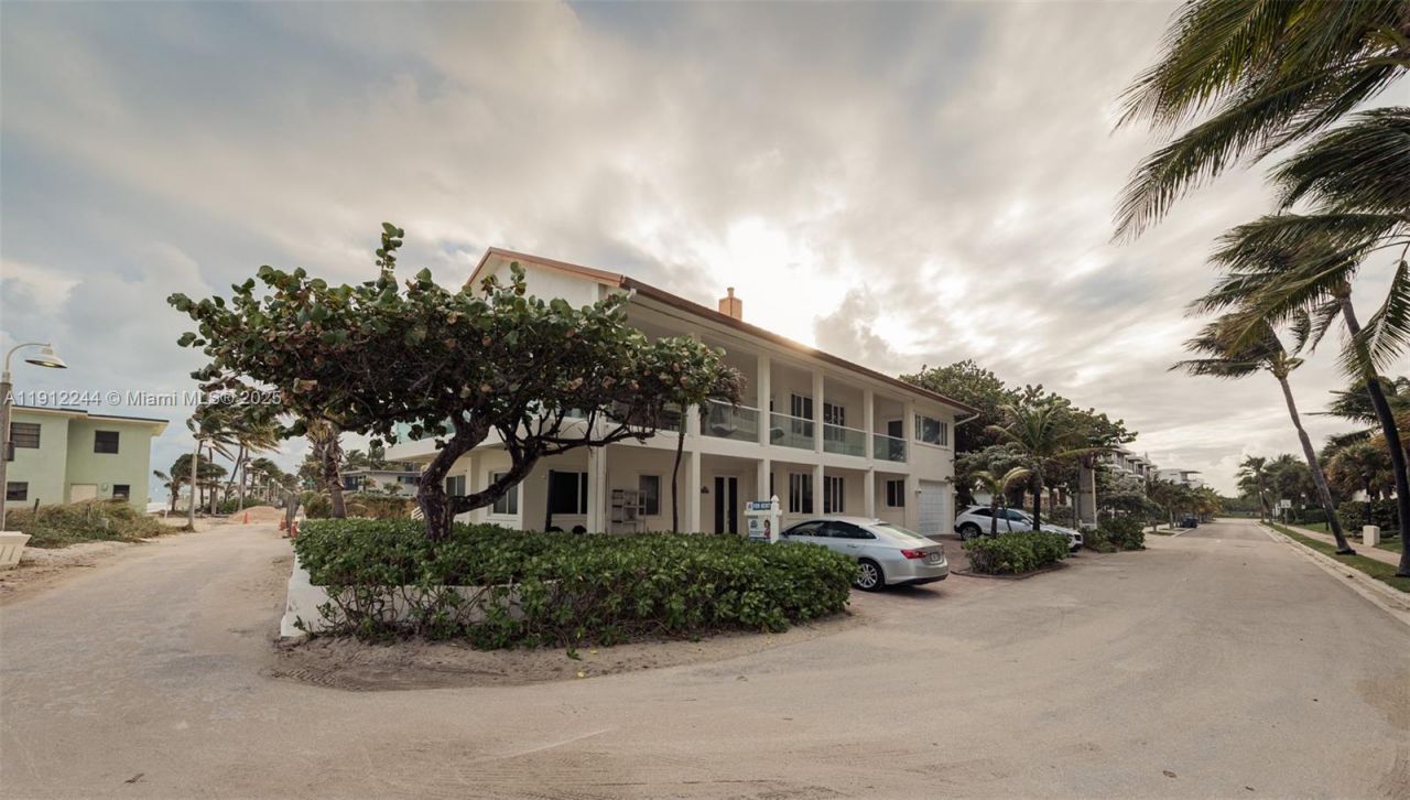 302 Balboa St, Hollywood, FL 33019 Photo