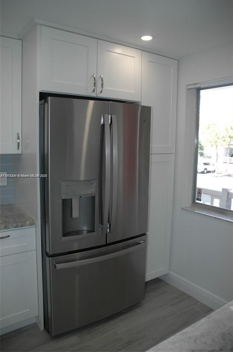 3571 Inverrary Dr, Unit 201, Lauderhill, FL 33319 Photo