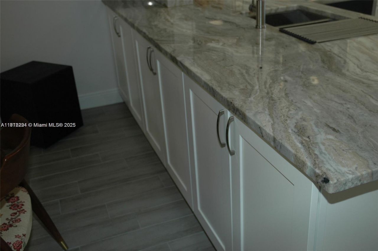 3571 Inverrary Dr, Unit 201, Lauderhill, FL 33319 Photo