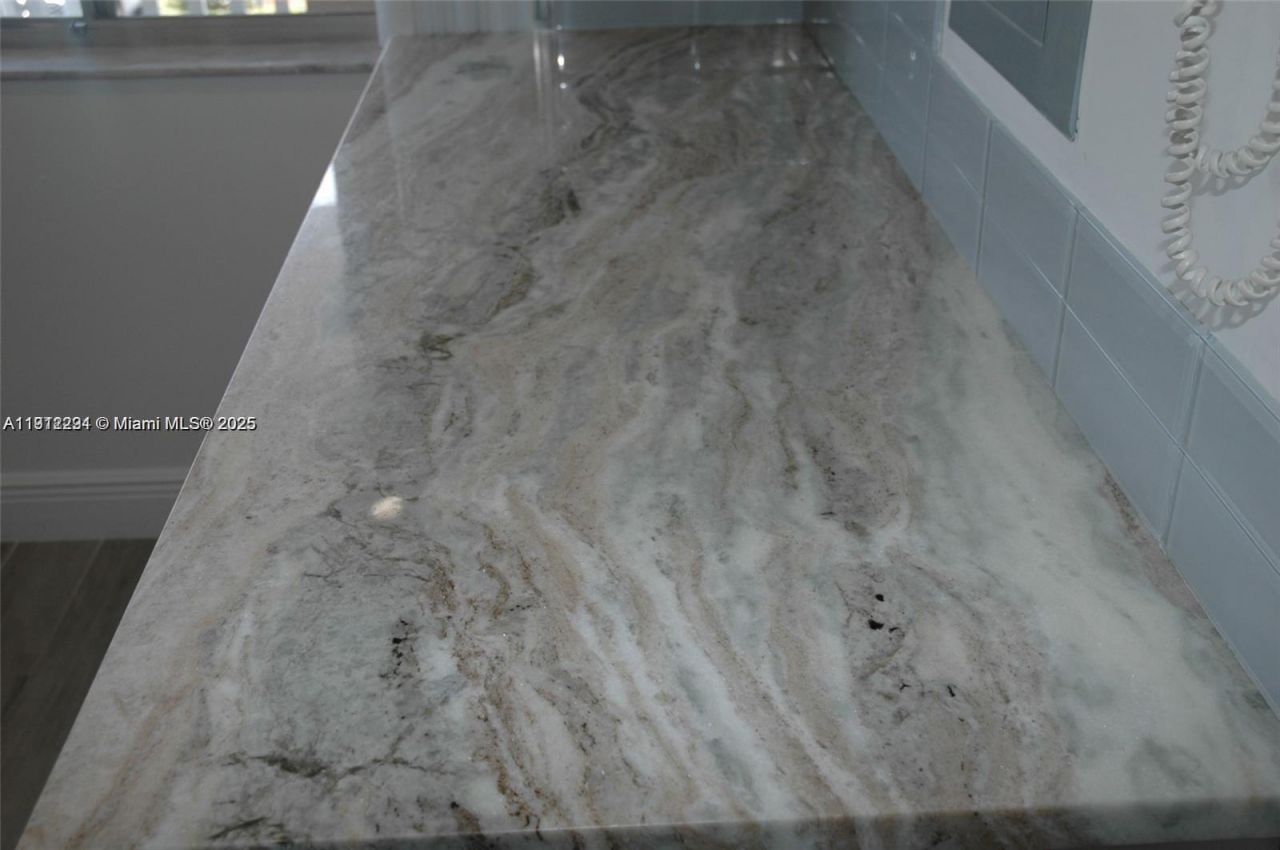 3571 Inverrary Dr, Unit 201, Lauderhill, FL 33319 Photo