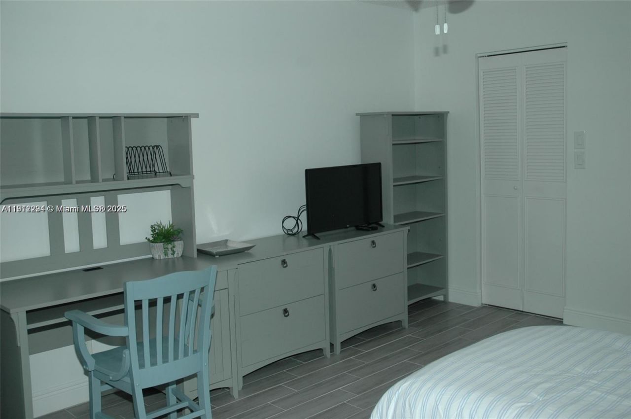 3571 Inverrary Dr, Unit 201, Lauderhill, FL 33319 Photo