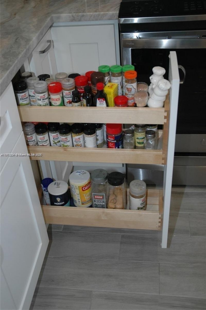 3571 Inverrary Dr, Unit 201, Lauderhill, FL 33319 Photo