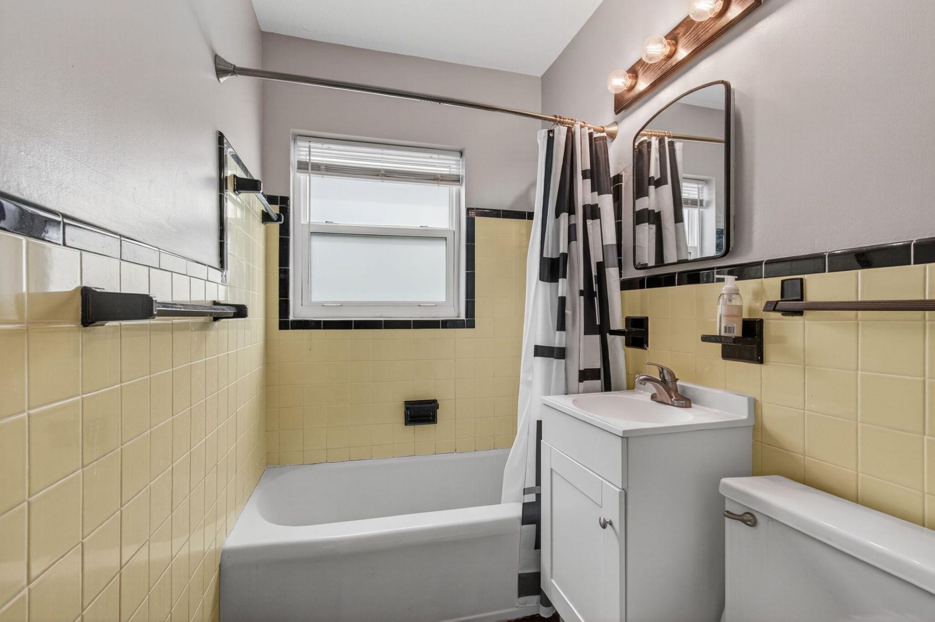 254 NE 22nd Street, Delray Beach, FL 33444 Photo