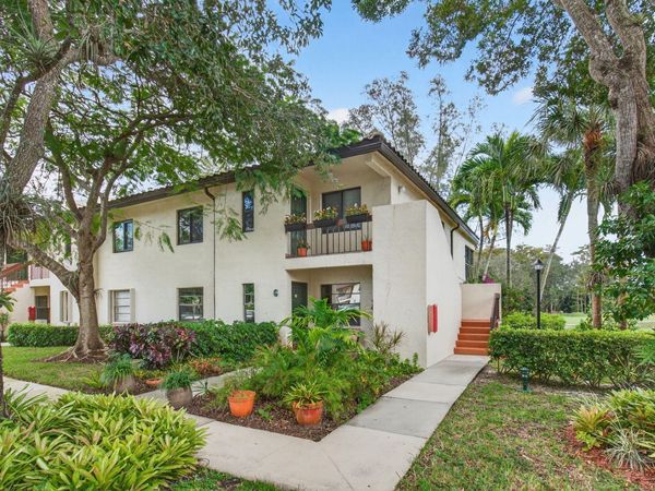 21668 Arriba Real, Unit 43-H, Boca Raton, FL 33433