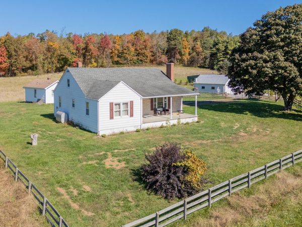 5531 Franklin Pike SE, Floyd, VA 24091