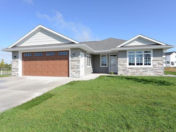 201 EMMA Court, Mapleton, ND 58059