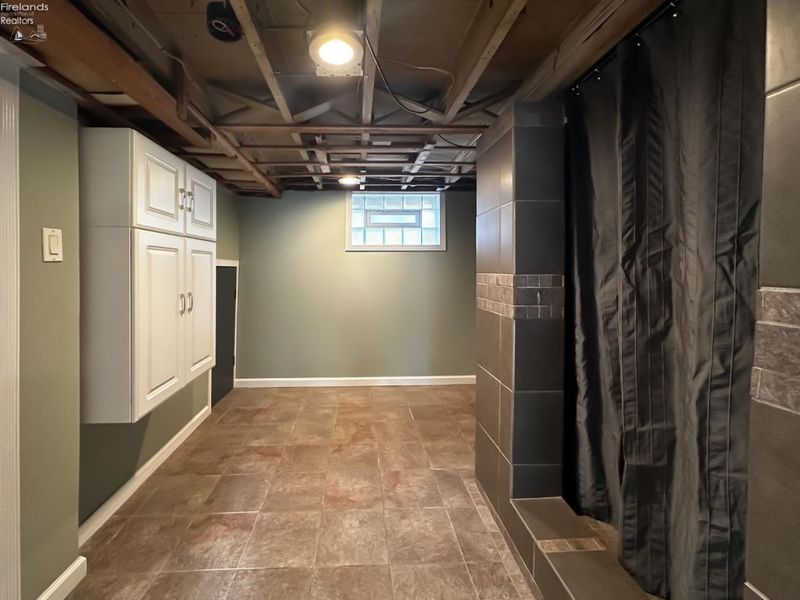 661 Tenney Avenue, Amherst, OH 44001 Photo 10