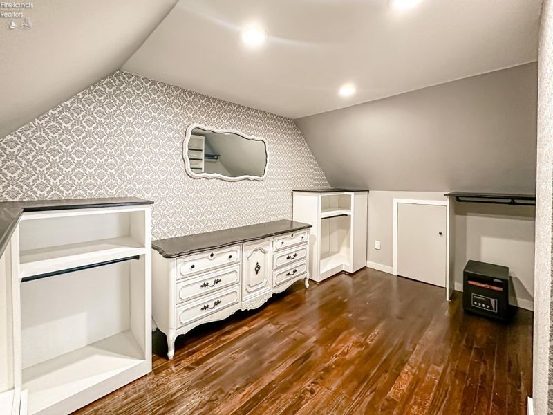 661 Tenney Avenue, Amherst, OH 44001 Photo 14