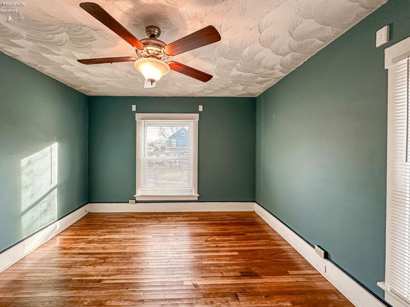 661 Tenney Avenue, Amherst, OH 44001 Photo 22