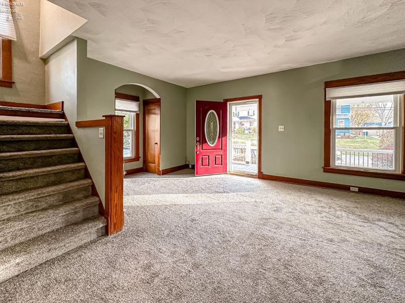 661 Tenney Avenue, Amherst, OH 44001 Photo 4