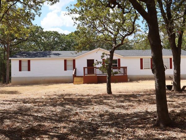 282 Texas Oak DR, Cedar Creek, TX 78612