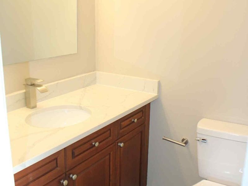 410 W Liberty Street, Springfield, OH 45506 Photo 17