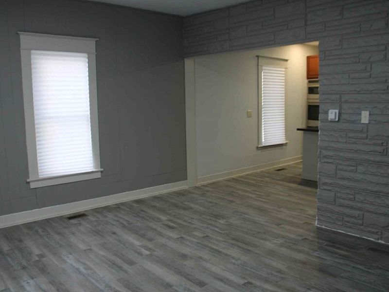 410 W Liberty Street, Springfield, OH 45506 Photo 5