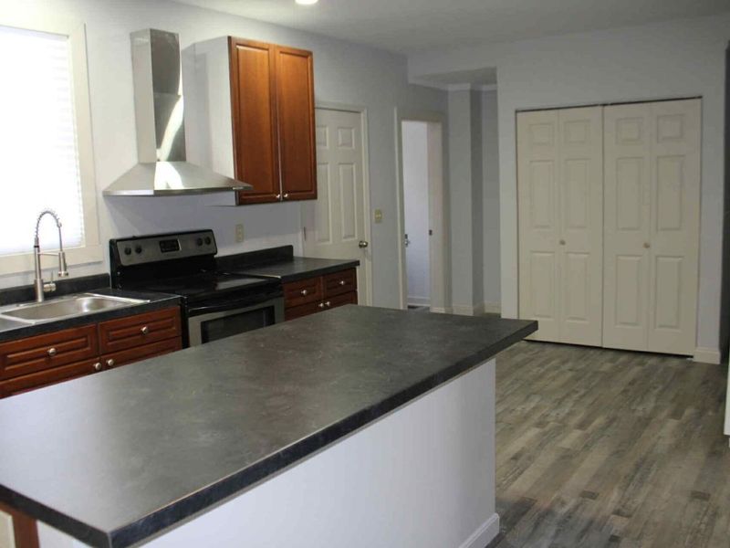 410 W Liberty Street, Springfield, OH 45506 Photo 7