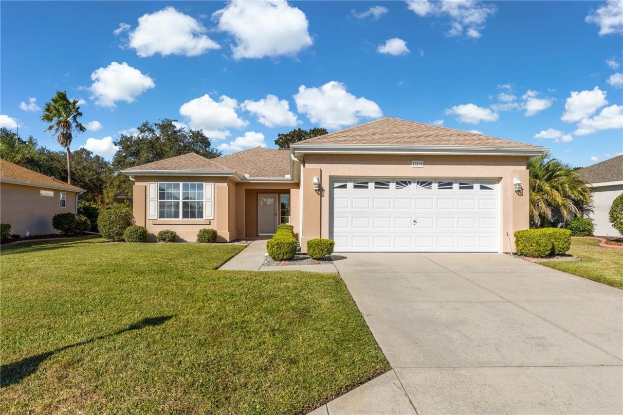 13194 SE 93rd Terrace Road, Summerfield, FL 34491 Main Photo