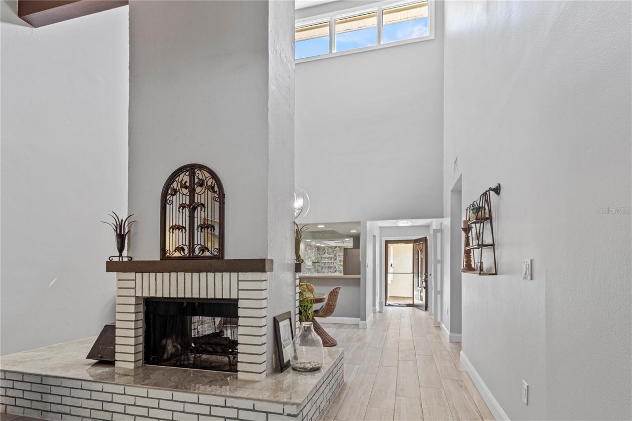 4641 La Jolla Drive, Bradenton, FL 34210 Photo