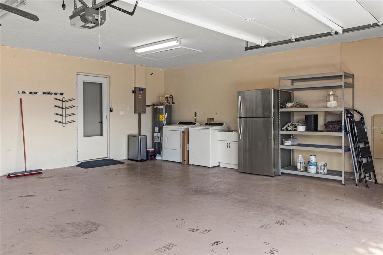 4641 La Jolla Drive, Bradenton, FL 34210 Photo